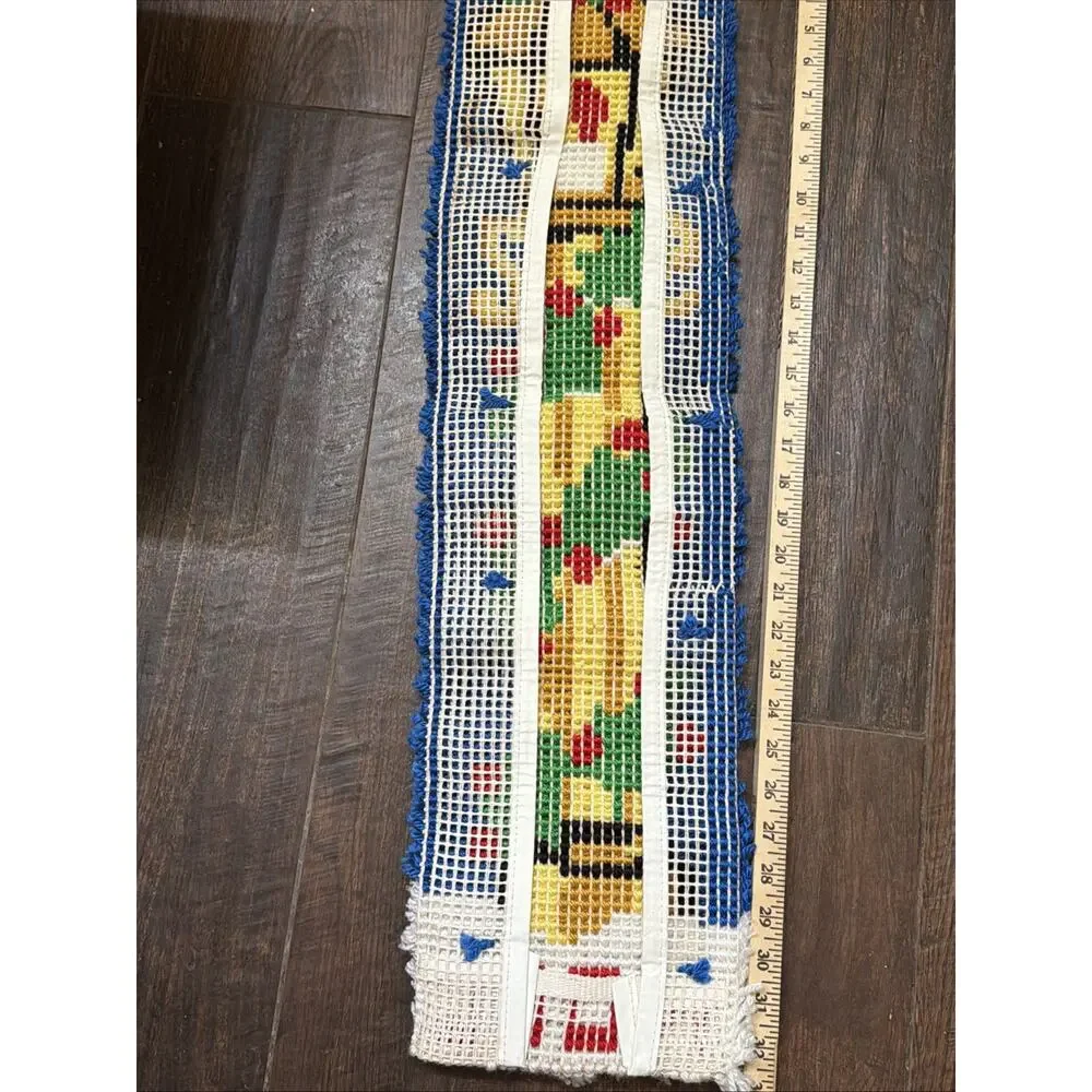 Vtg Latch Hook Rug Completed Noel Wall Hanging Christmas Holiday‎ Candle 9x32